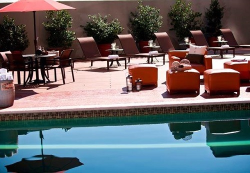 Renaissance Nashville pool